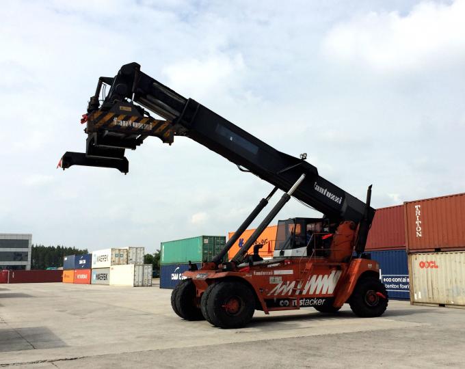 Kalmar ha usato l'operatore del contenitore, 45 tonnellate di attrezzatura di movimentazione utilizzata del contenitore